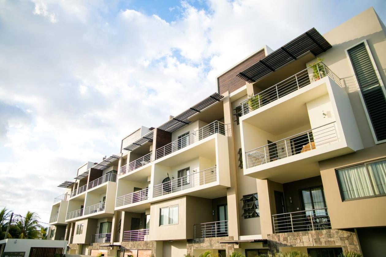 Entire Luxury 3 Bedroom Condo For Rent - Flic-En-Flac - Close To Beach Extérieur photo